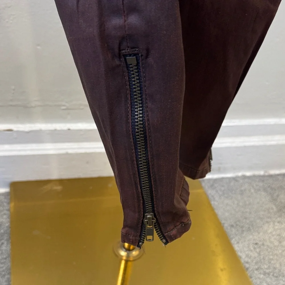 Current/Elliott “Soho Zip Stiletto” Brown Coated Skinny Pants – Size 27